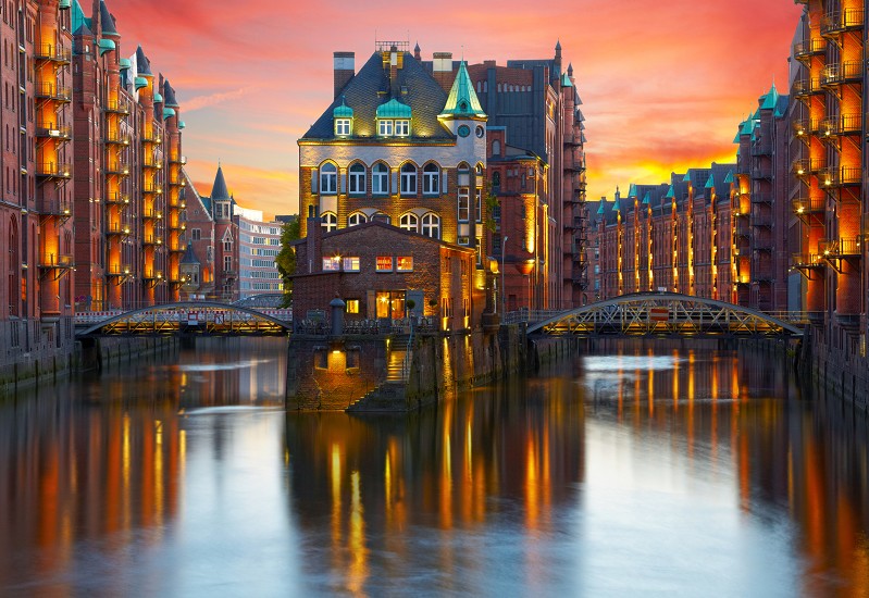 Hamburg Hafenrundfahrt mit Elbphilharmonie
