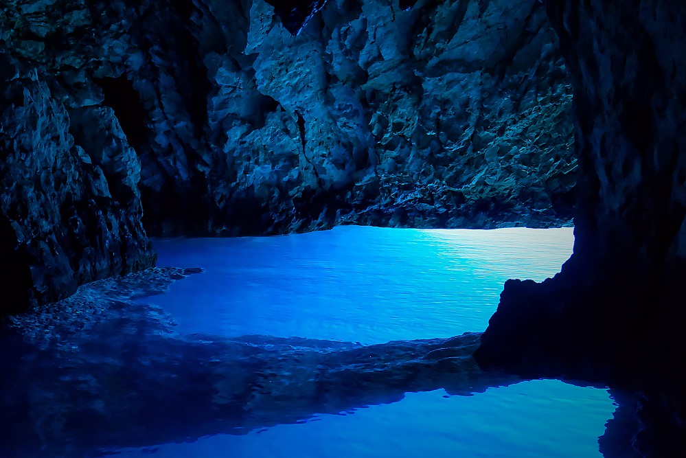 Kreuzfahrt Inselhüpfen in der Adria und Blaue Grotte - mit Flug