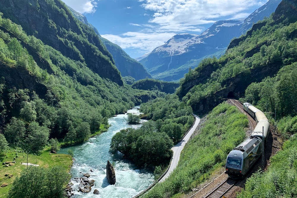 Copyright: Øyvind Heen, fjords.com